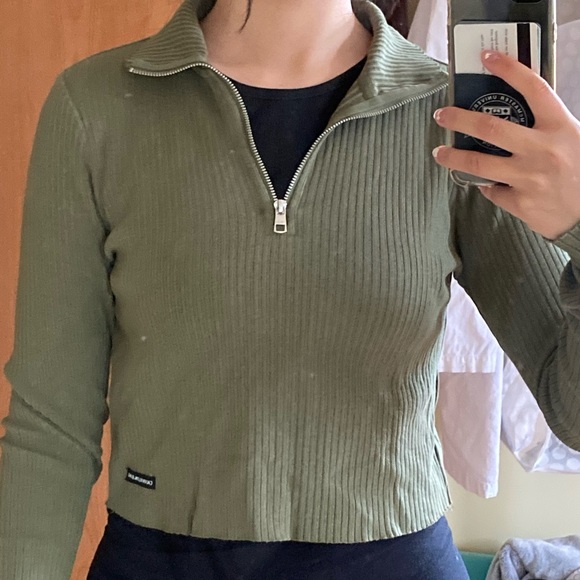 Calvin Klein quarter zip - Picture 1 of 4